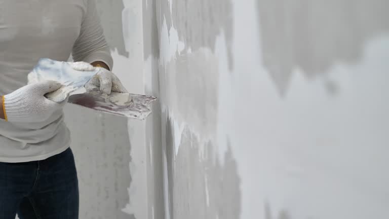 Best Exterior Painting Solutions  in Winsted, CT